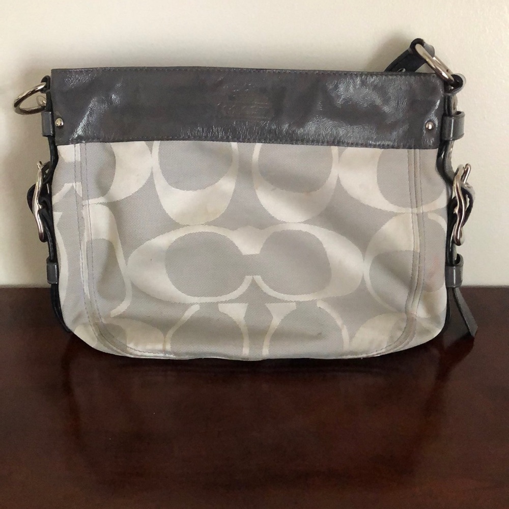 Coach purse.